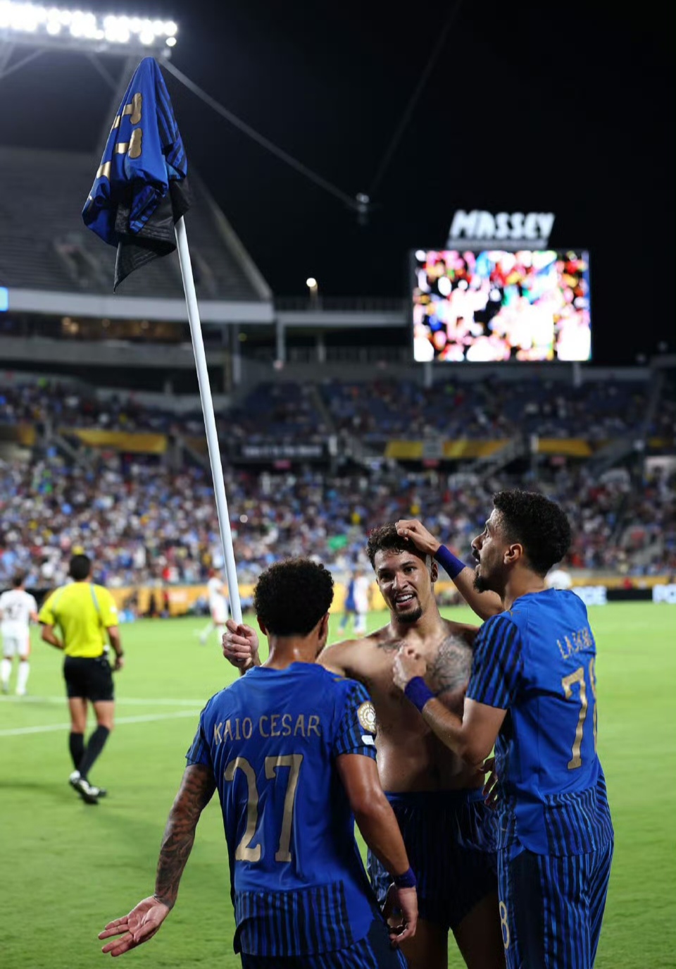 西超杯巴塞罗那对塞维利亚-KAIYUN